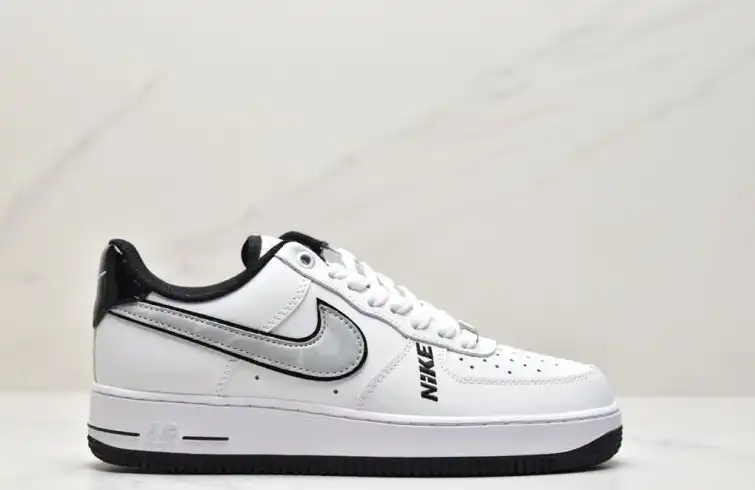 hype Nike Air Force 1