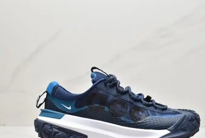 hype Nike Sneakers