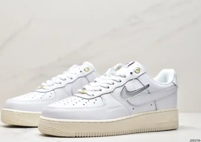 hype Nike Air Force 1