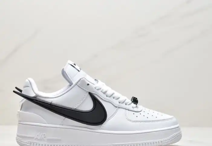 hype Nike Air Force 1