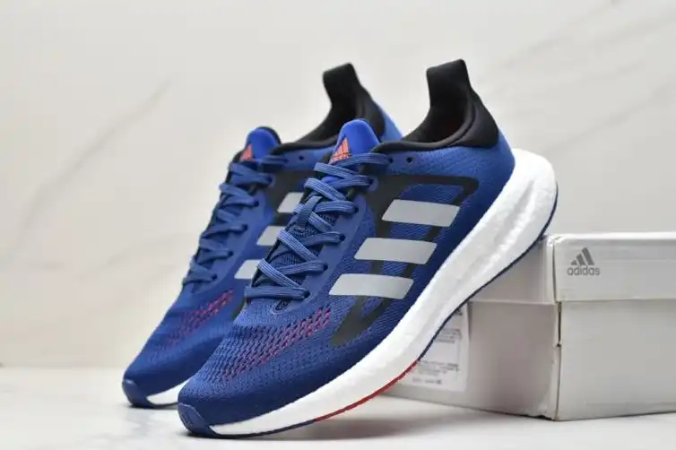 hype Adidas Sneakers