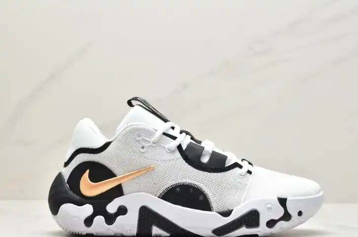 hype Nike Sneakers