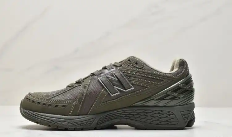 hype New Balance Sneakers