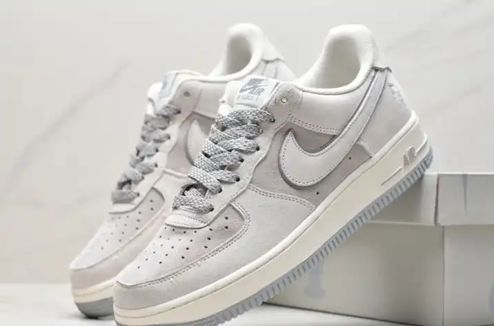 hype Nike Air Force 1