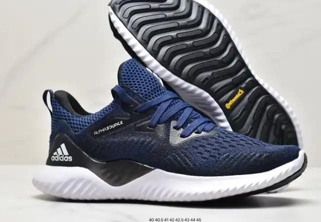 hype Adidas Sneakers