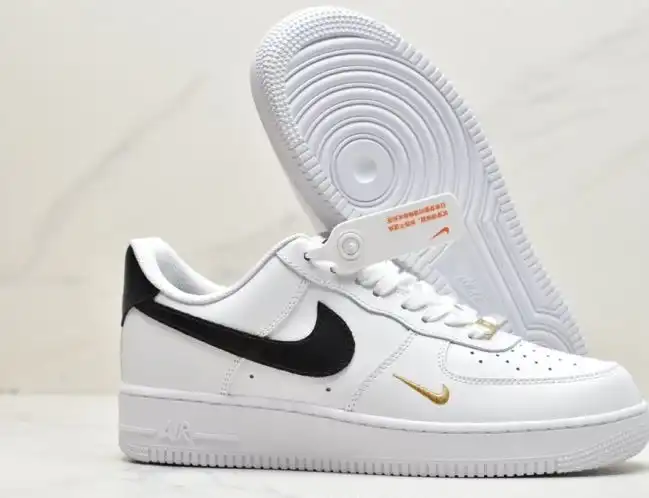 hype Nike Air Force 1