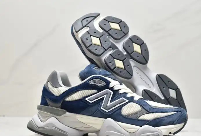 hype New Balance Sneakers