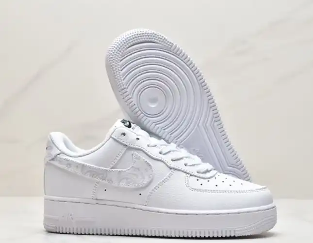 hype Nike Air Force 1