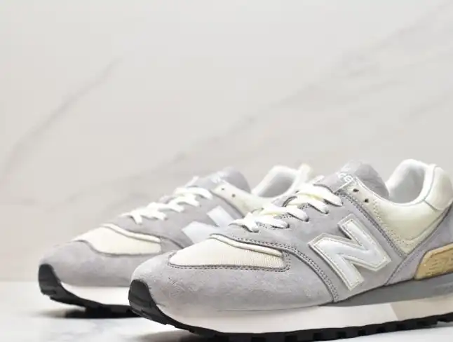 hype New Balance Sneakers