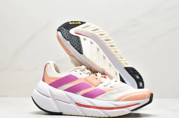 hype Adidas Sneakers