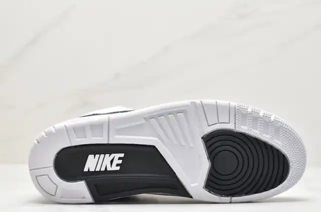 hype Nike Sneakers