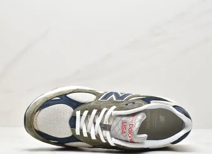 hype New Balance Sneakers