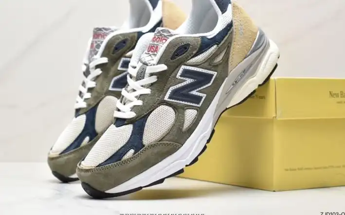 hype New Balance Sneakers