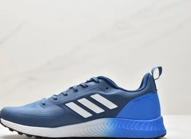 hype Adidas Sneakers