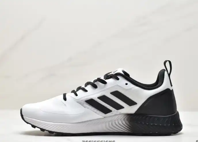 hype Adidas Sneakers