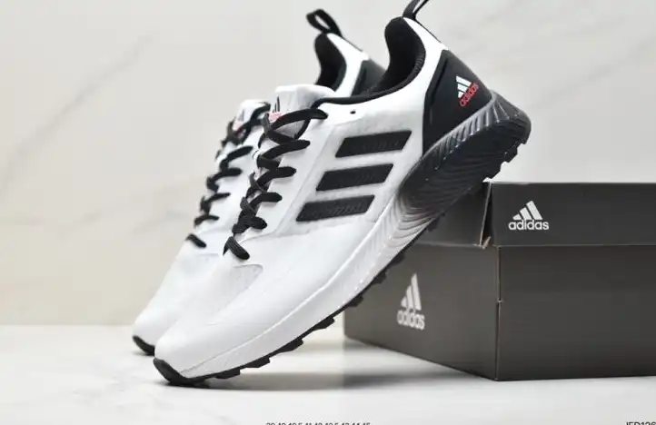 hype Adidas Sneakers