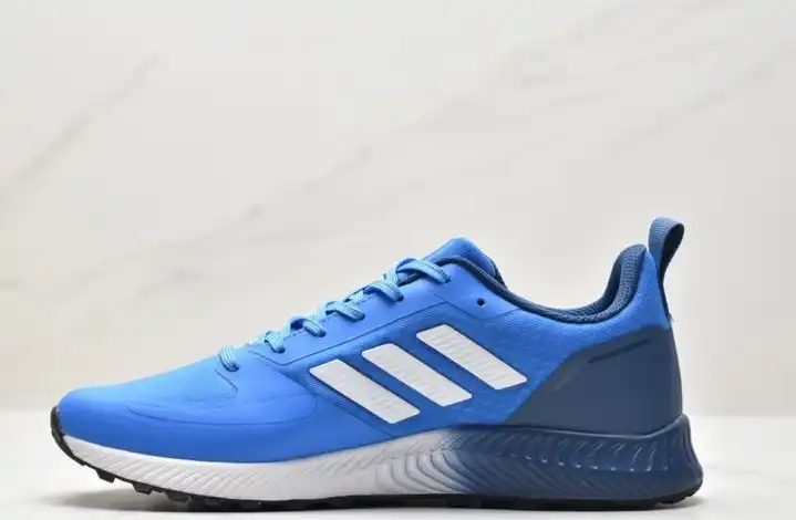 hype Adidas Sneakers