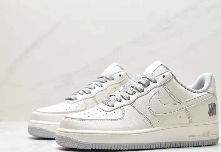 hype Nike Air Force 1