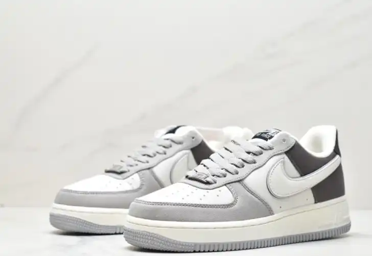 hype Nike Air Force 1