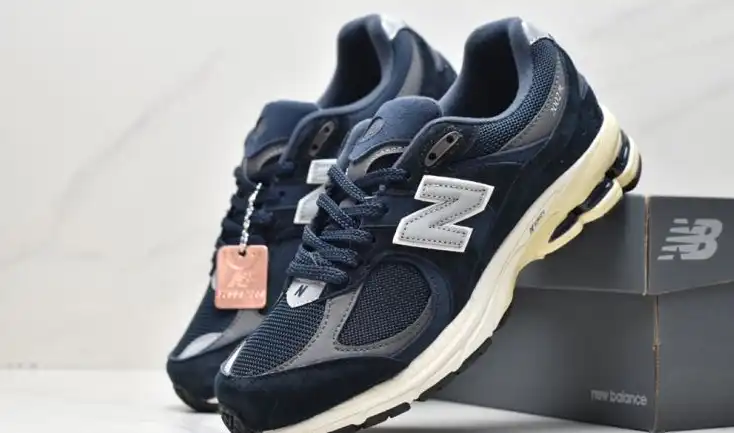 hype New Balance Sneakers