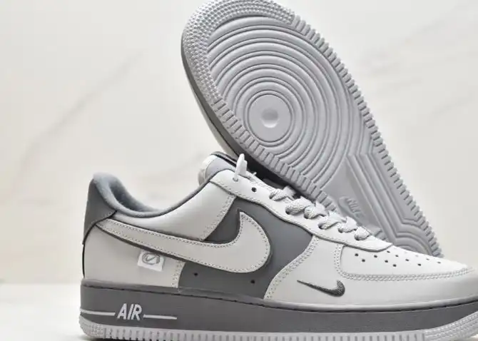 hype Nike Air Force 1