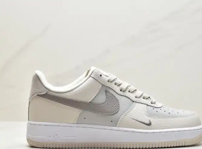 hype Nike Air Force 1