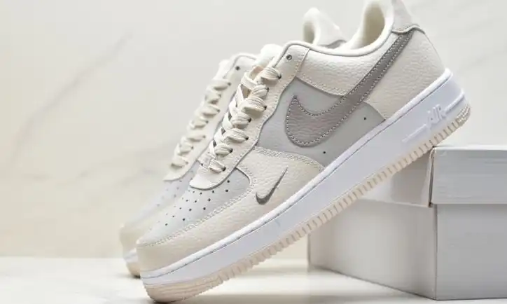 hype Nike Air Force 1