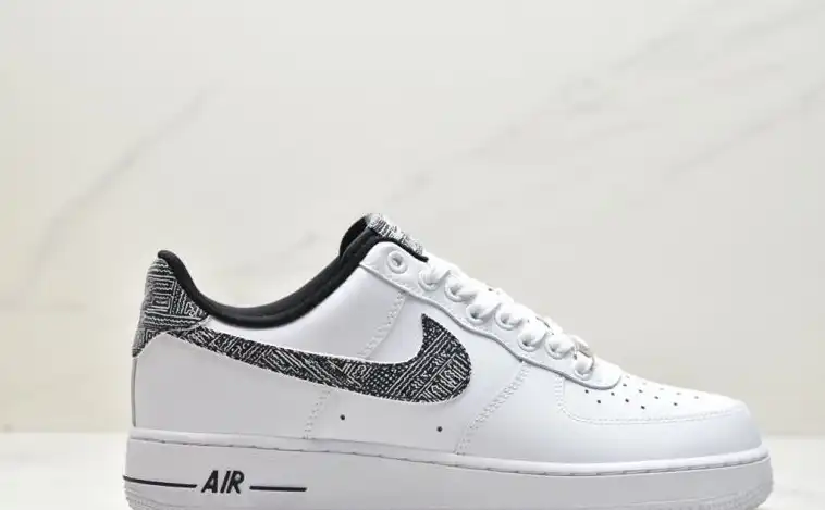 hype Nike Air Force 1