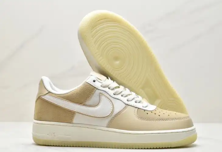 hype Nike Air Force 1