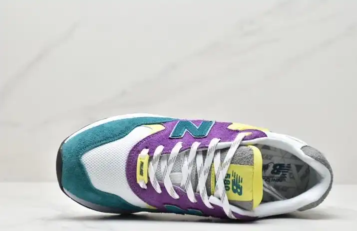 hype New Balance Sneakers