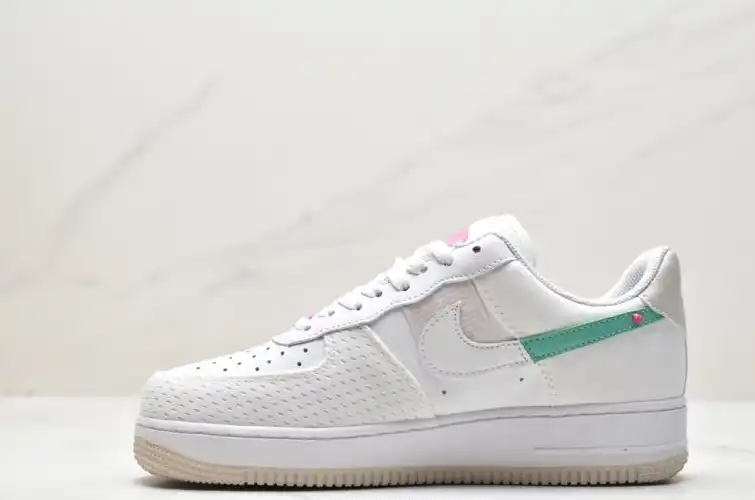 hype Nike Air Force 1