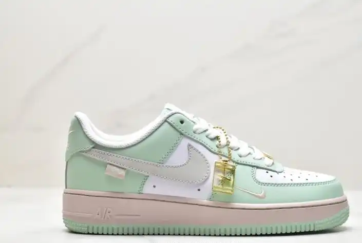 hype Nike Air Force 1