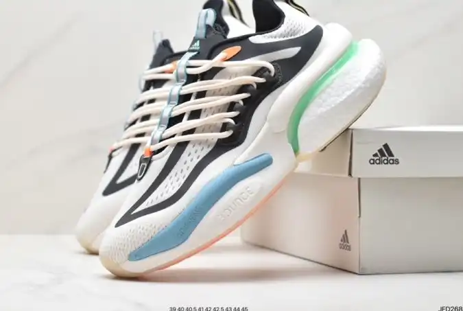 hype Adidas Sneakers