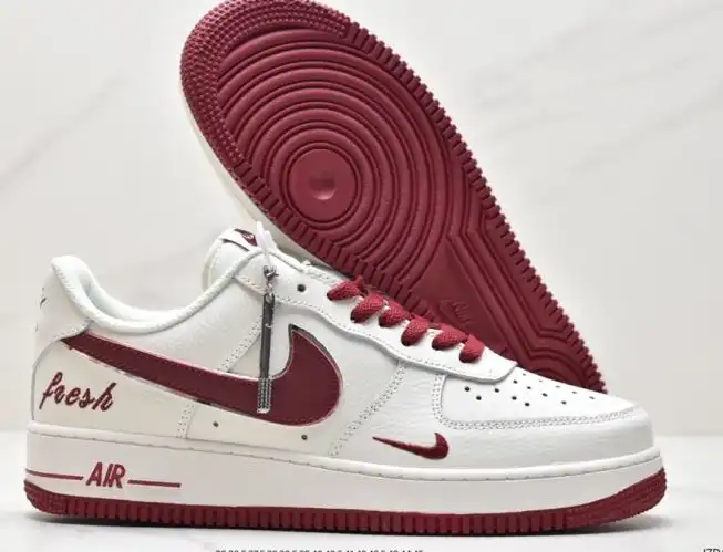 hype Nike Air Force 1