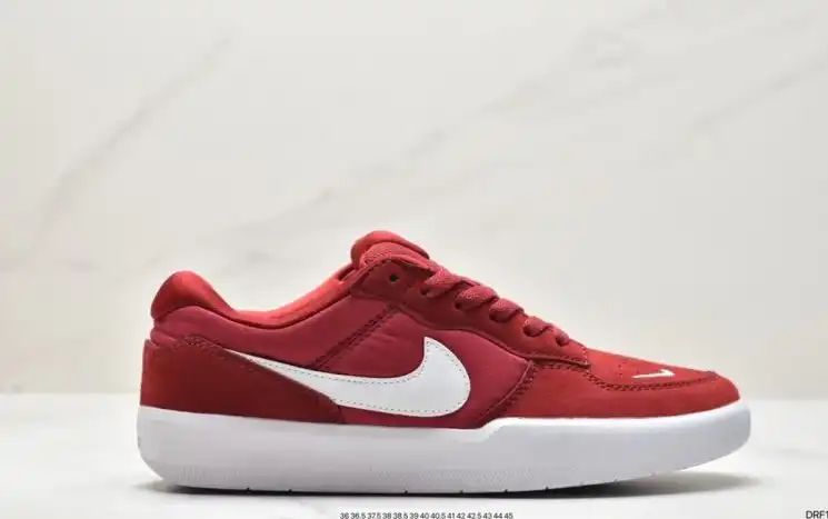 hype Nike Sneakers