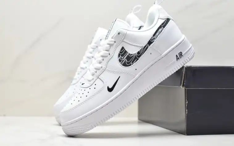 hype Nike Air Force 1