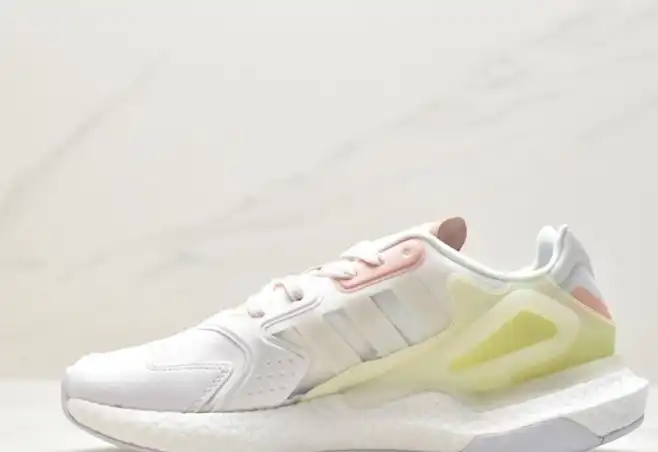 hype Adidas Sneakers