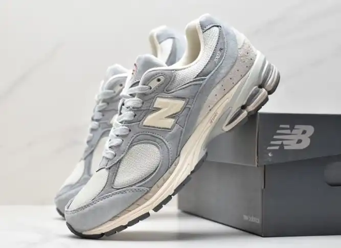 hype New Balance Sneakers