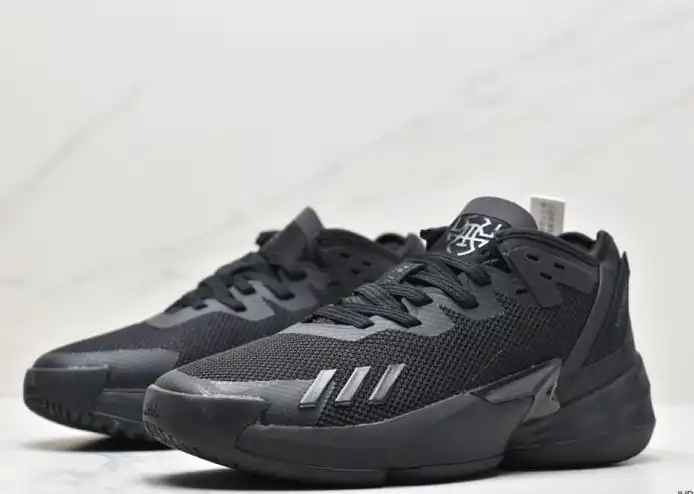 hype Adidas Sneakers