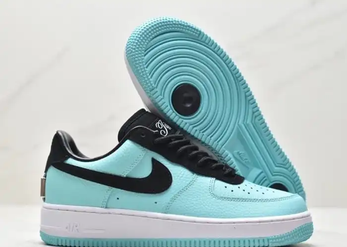 hype Nike Air Force 1