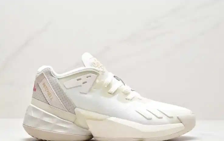 hype Adidas Sneakers