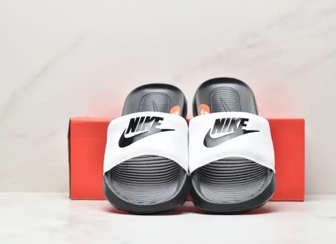 hype Nike Sneakers