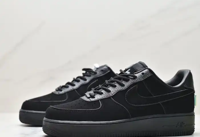 hype Nike Air Force 1