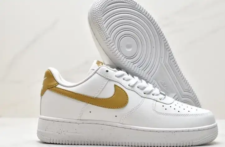 hype Nike Air Force 1