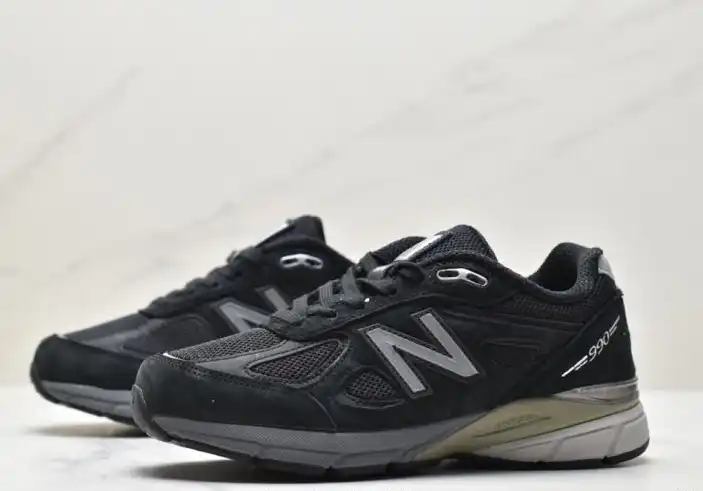 hype New Balance Sneakers