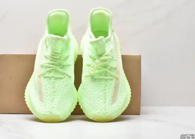 hype Adidas Yeezy Boost