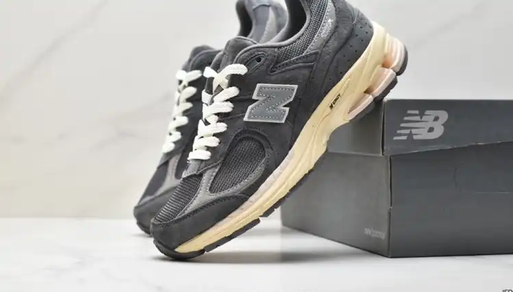 hype New Balance Sneakers