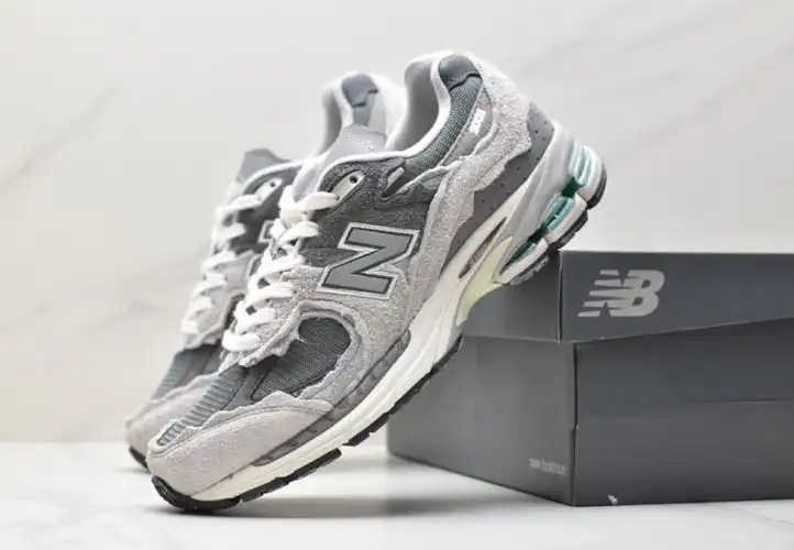 hype New Balance Sneakers