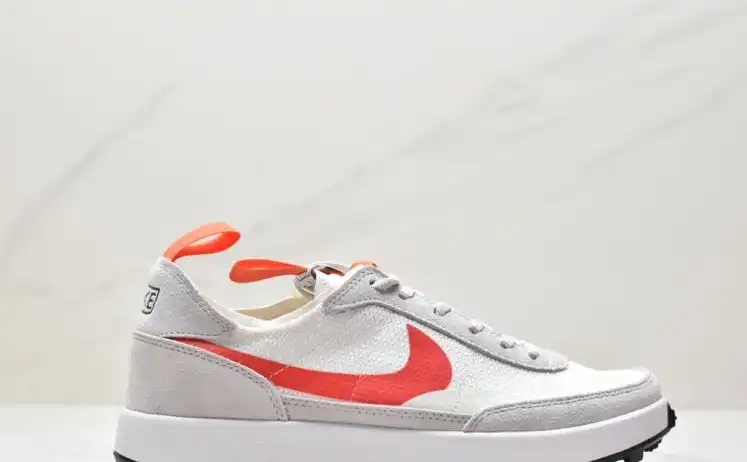 hype Nike Sneakers