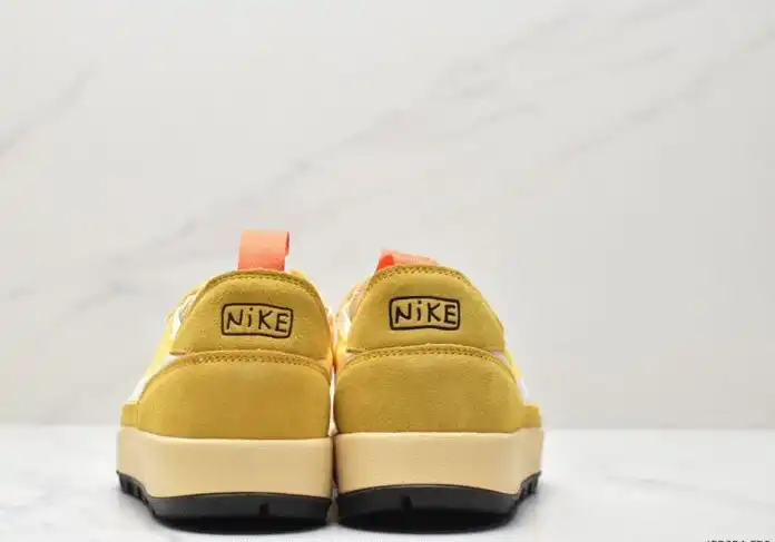 hype Nike Sneakers